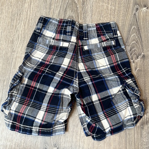 Baby GAP short lot - Picture 6 of 7